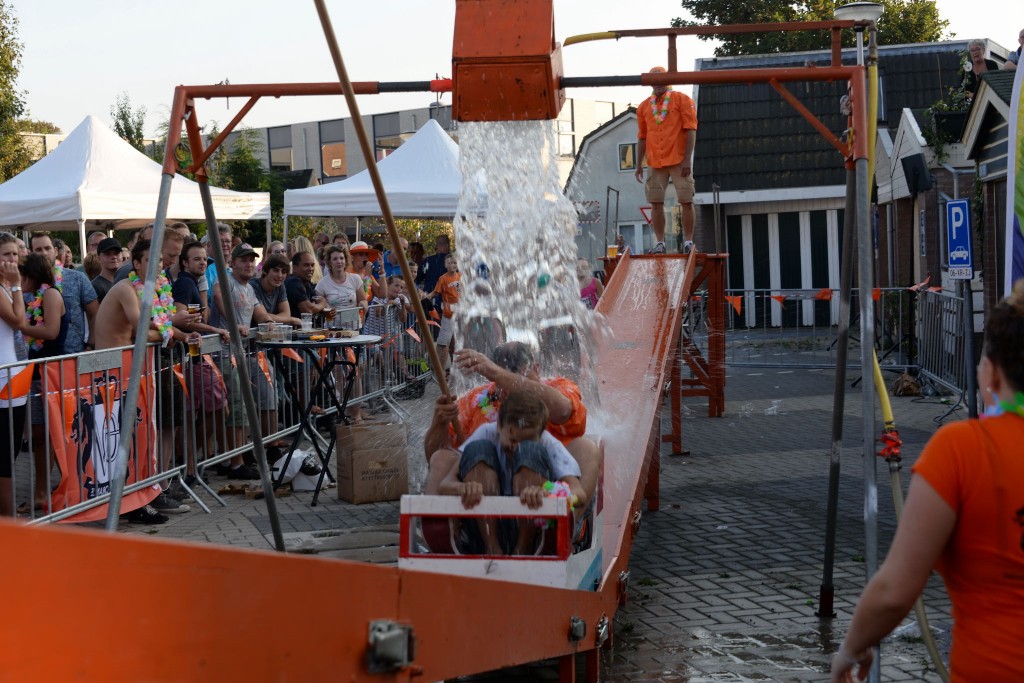 ../Images/Kermis 2016 Donderdag 360.jpg